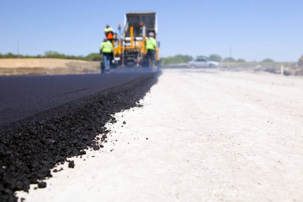 Best Driveway Paving Contractor  in Cuero, TX